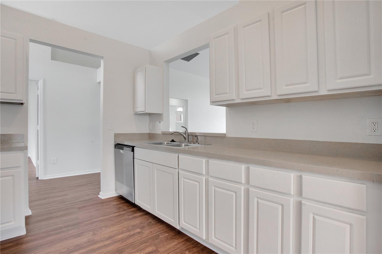 12103 DAWN VISTA DR, RIVERVIEW, FL, 33578