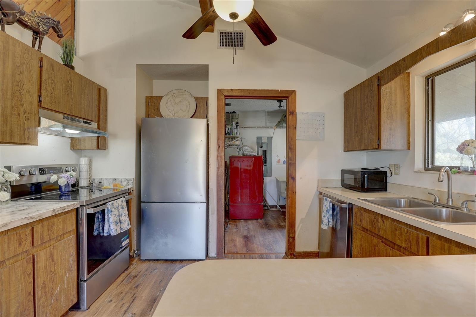 1106 OXBOW RD, WIMAUMA, FL, 33598