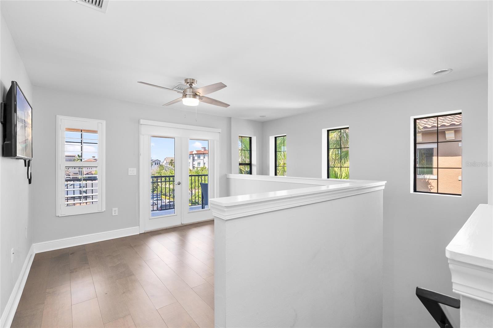 5902 YEATS MANOR DR, TAMPA, FL, 33616