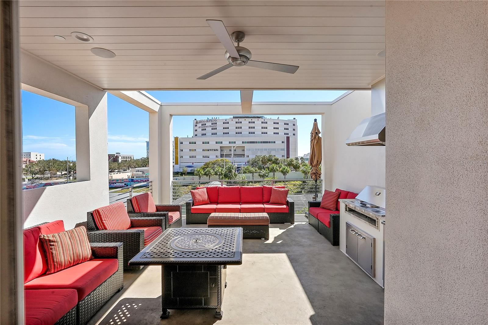 532 4TH AVE S #2, ST PETERSBURG, FL, 33701
