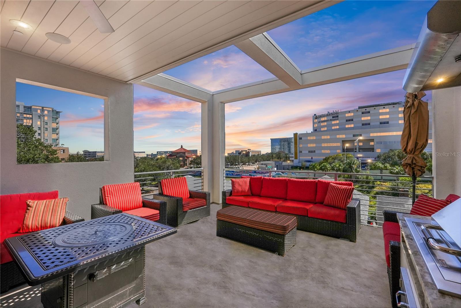 532 4TH AVE S #2, ST PETERSBURG, FL, 33701