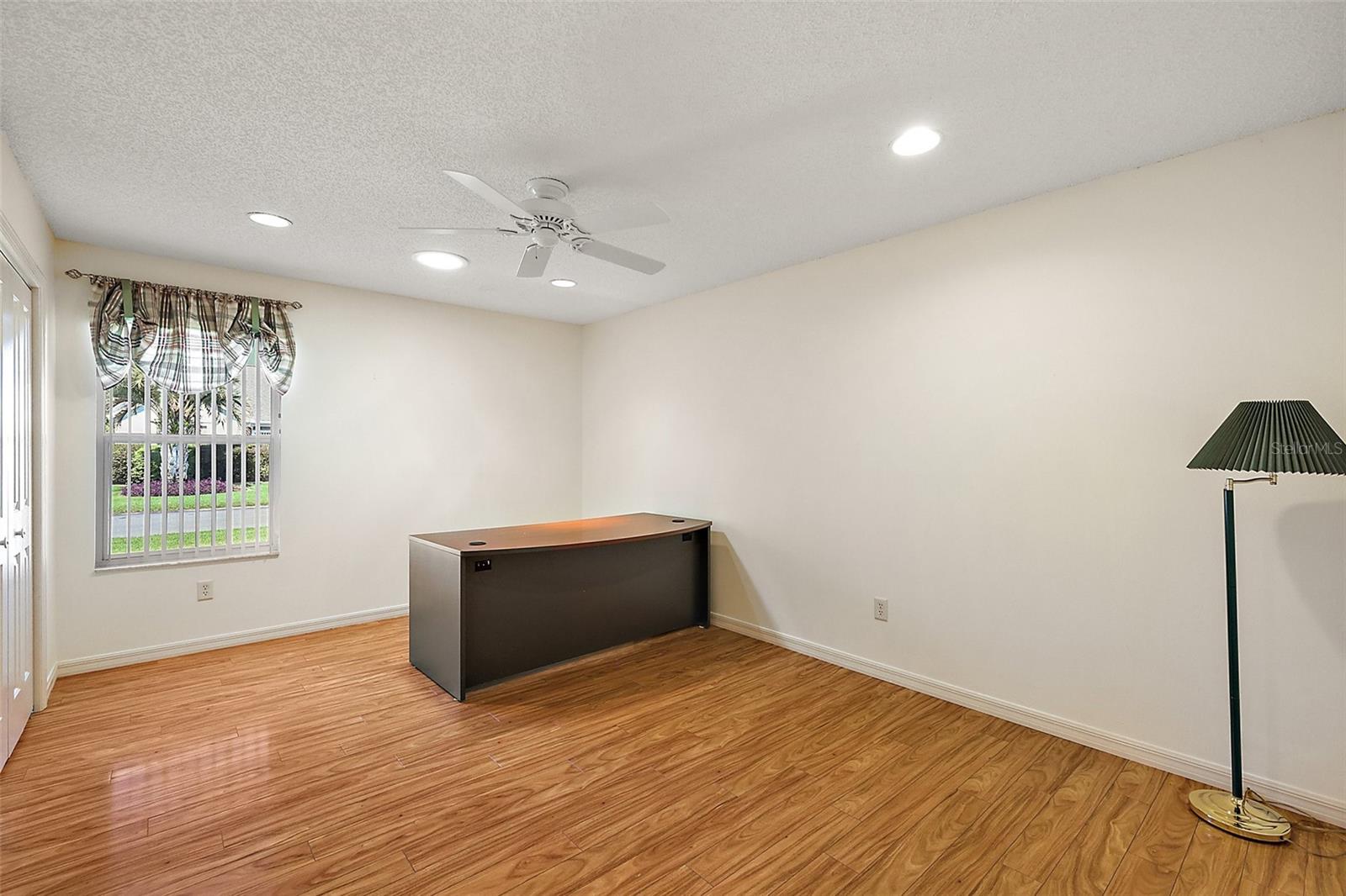 1215 EL ESPARZA LN, THE VILLAGES, FL, 32159