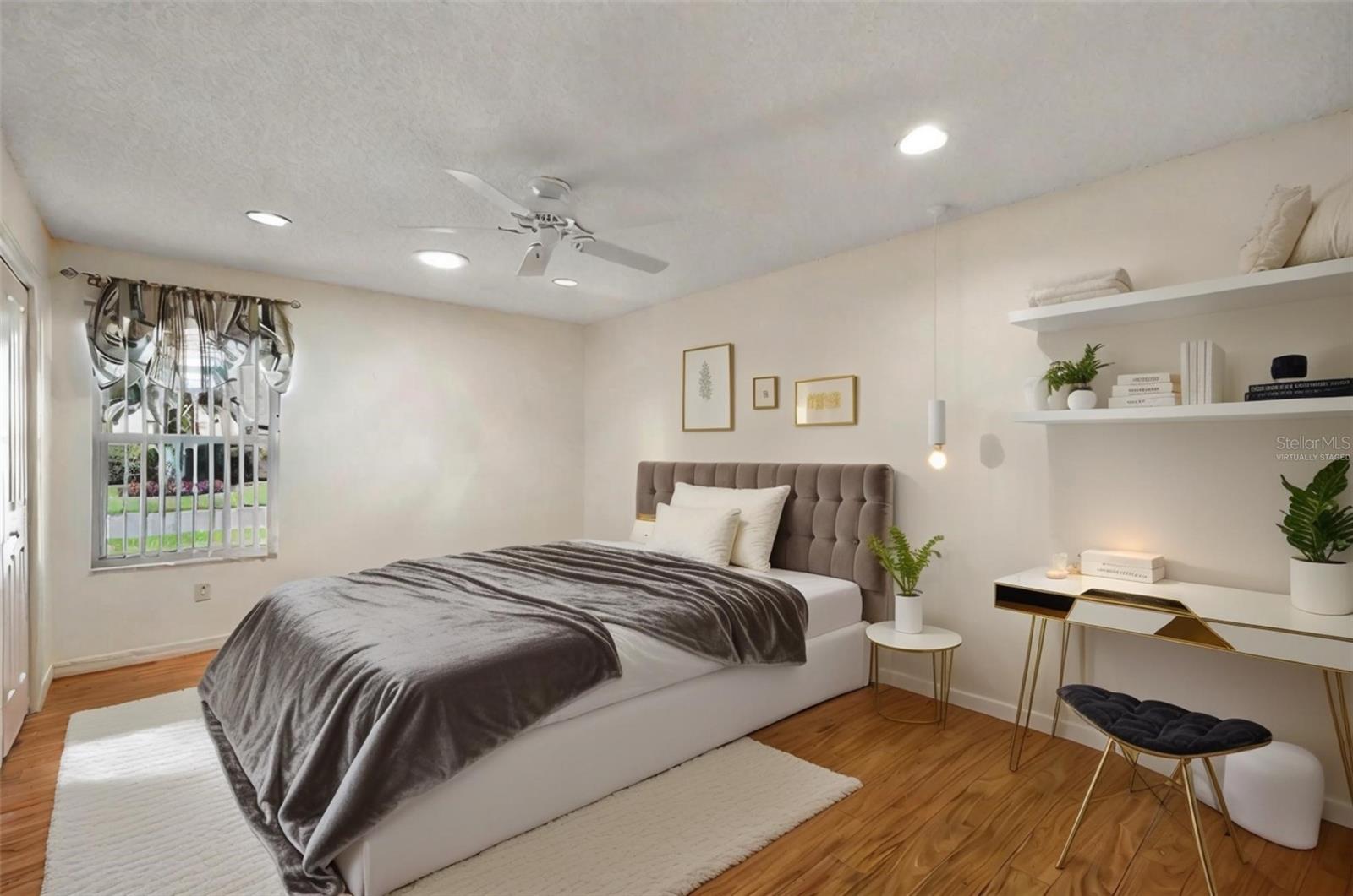 1215 EL ESPARZA LN, THE VILLAGES, FL, 32159