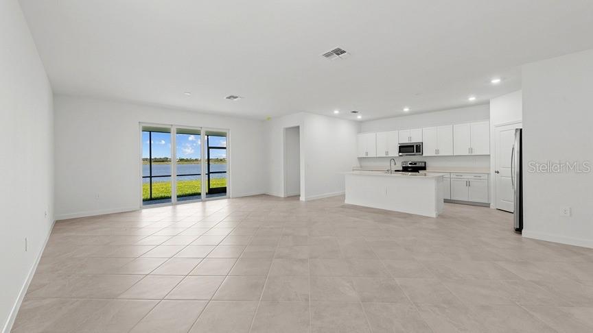 8196 SHORE LAKE DR, ENGLEWOOD, FL, 34224