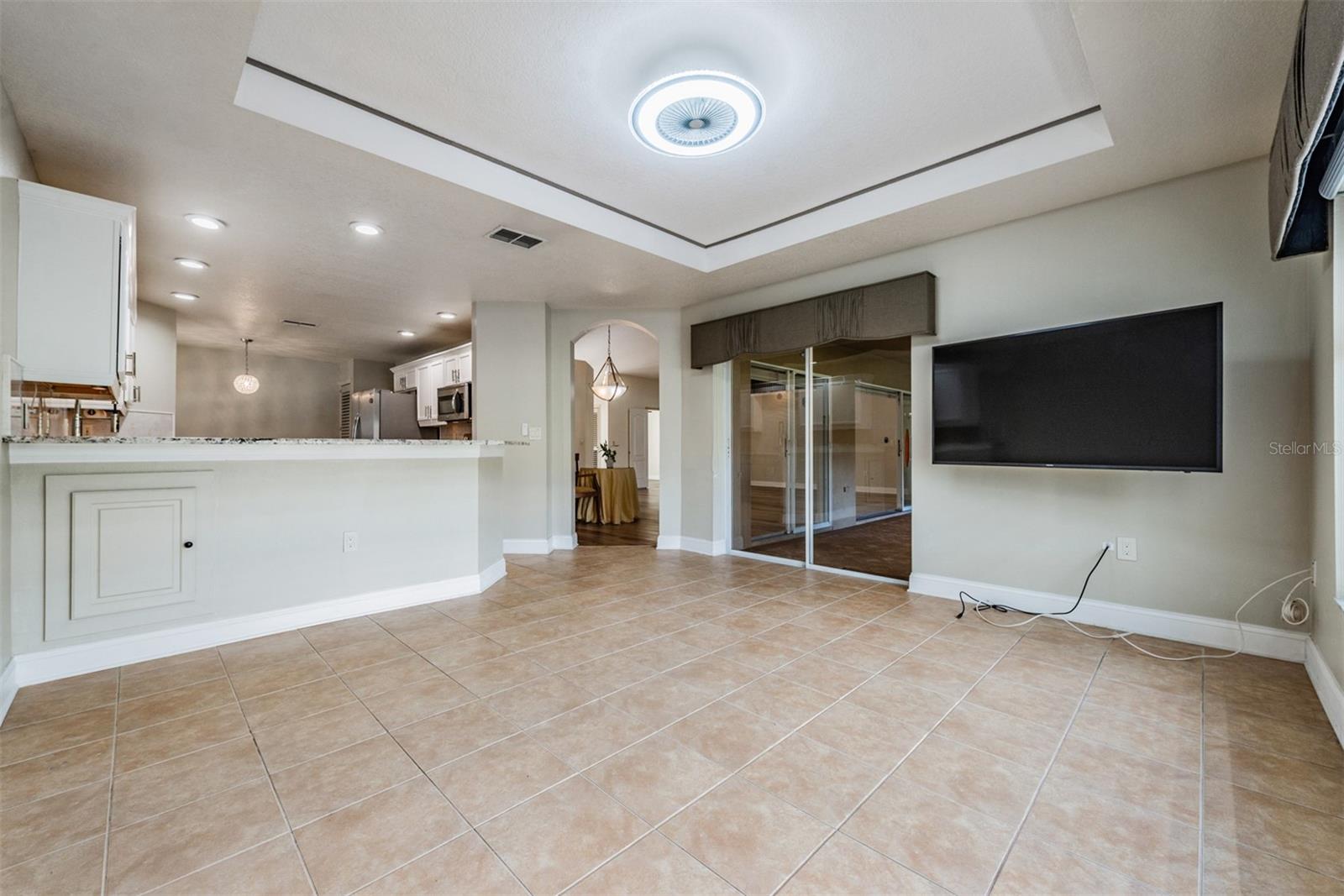 10520 COLLAR DR, SAN ANTONIO, FL, 33576