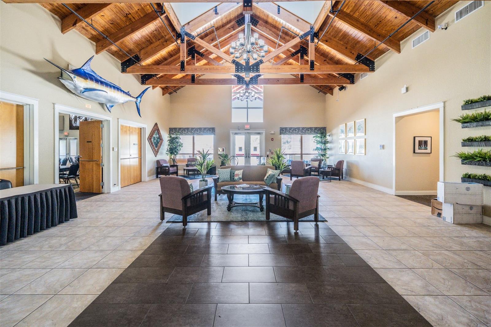 10520 COLLAR DR, SAN ANTONIO, FL, 33576