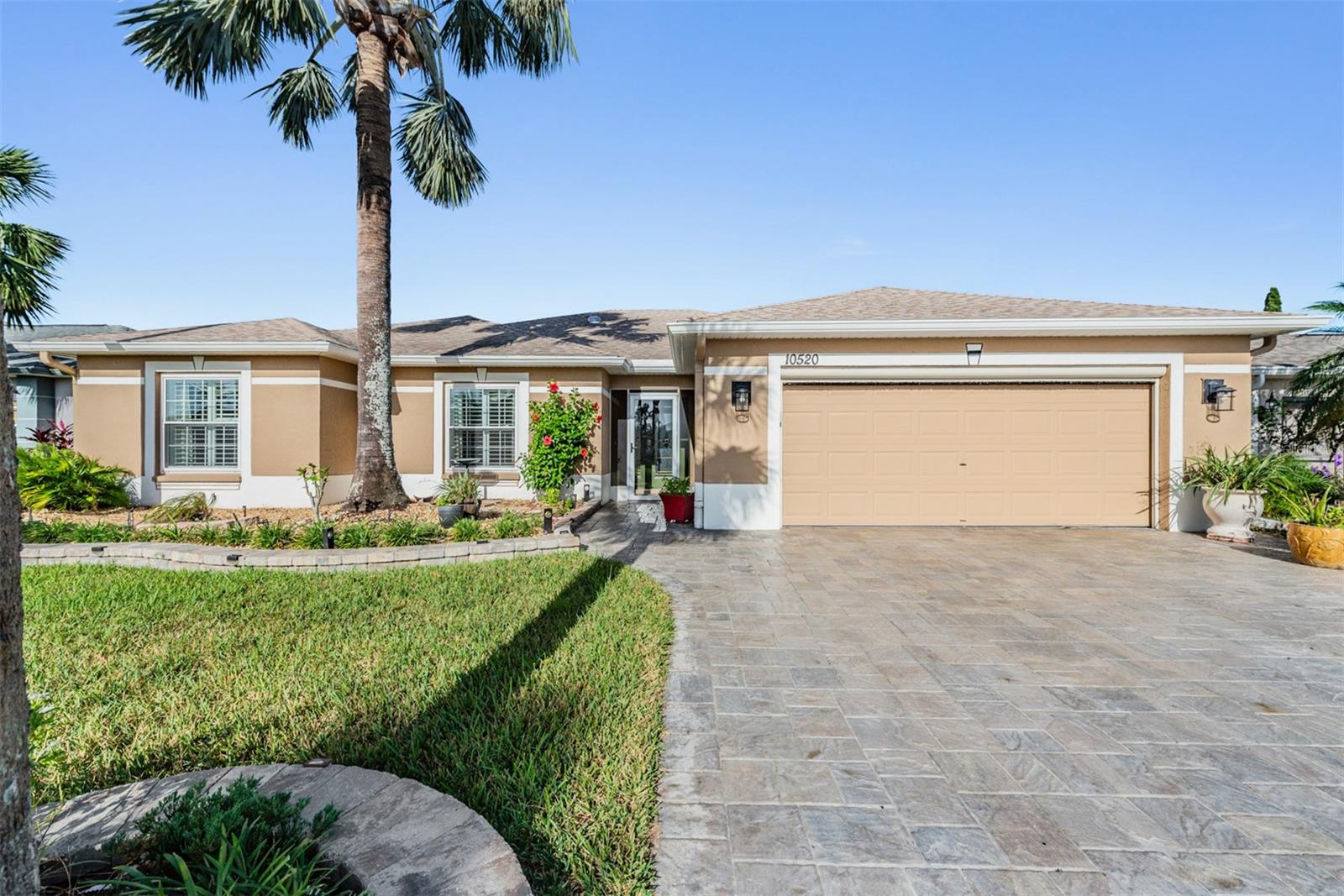 10520 COLLAR DR, SAN ANTONIO, FL, 33576