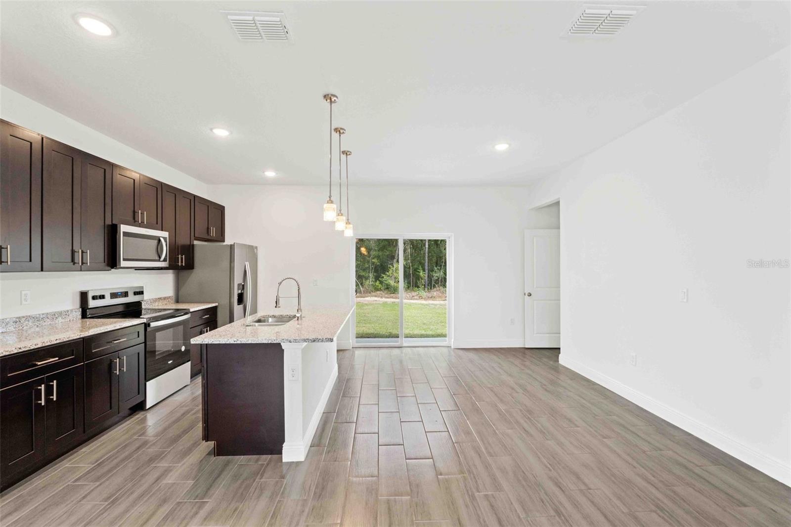 10595 N MALVA WAY, DUNNELLON, FL, 34434