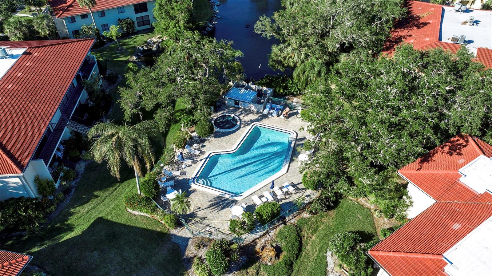 6466 SEAGULL DR #323, BRADENTON, FL, 34210