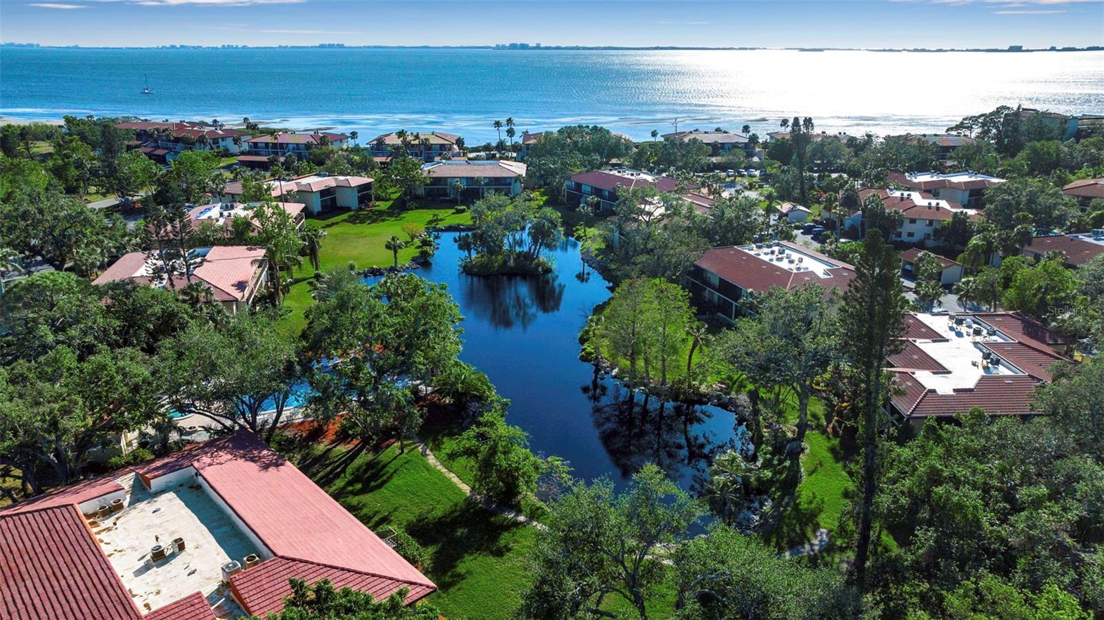 6466 SEAGULL DR #323, BRADENTON, FL, 34210