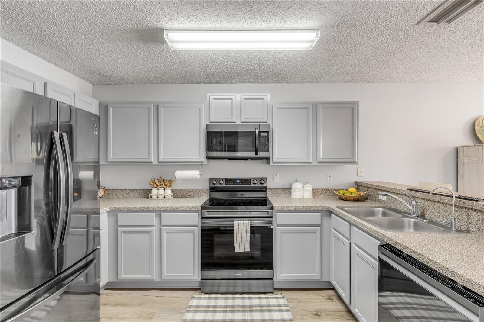 633 CORAL TRACE BLVD, EDGEWATER, FL, 32132