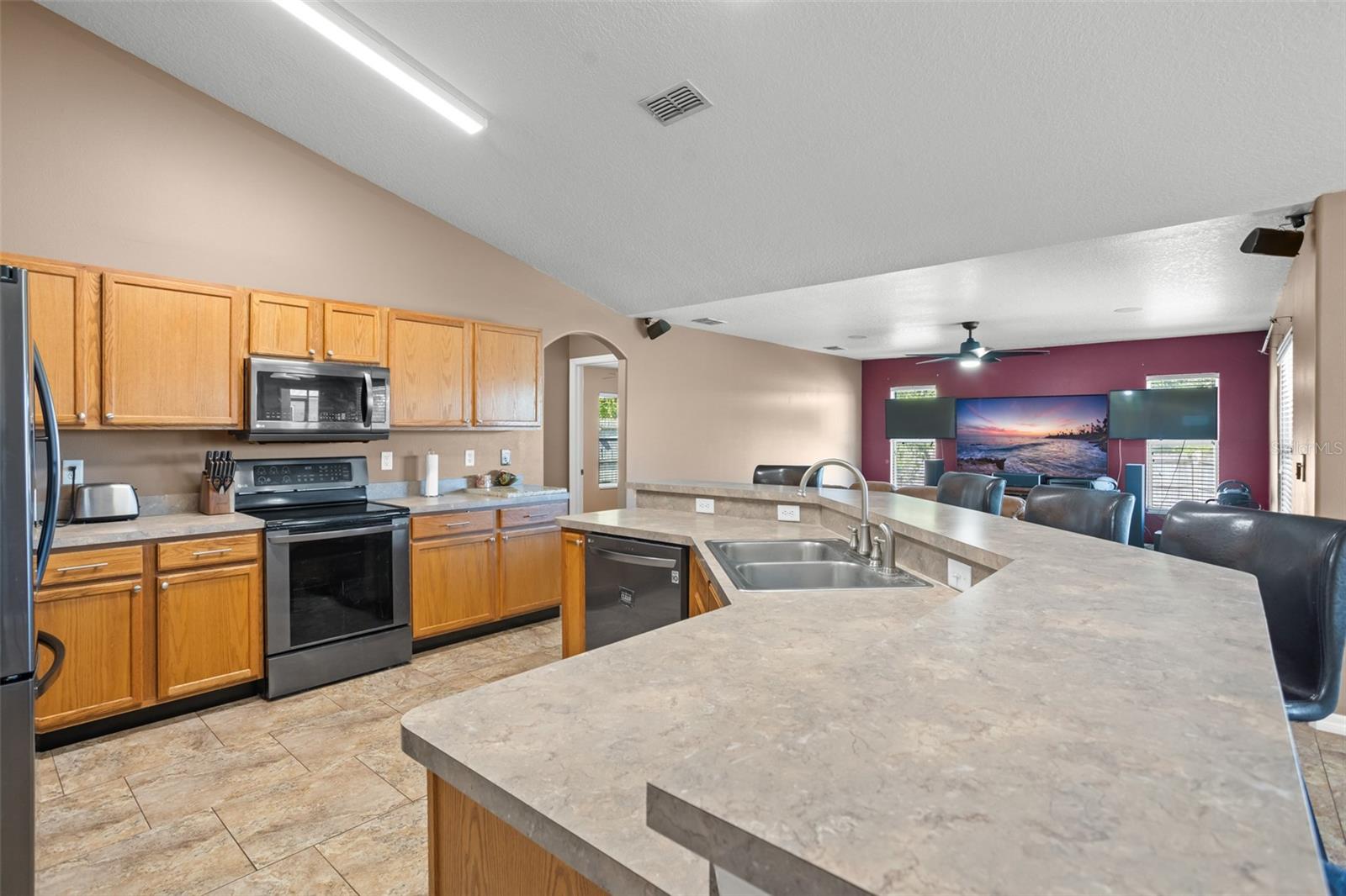 10025 CRENSHAW CIR, CLERMONT, FL, 34711