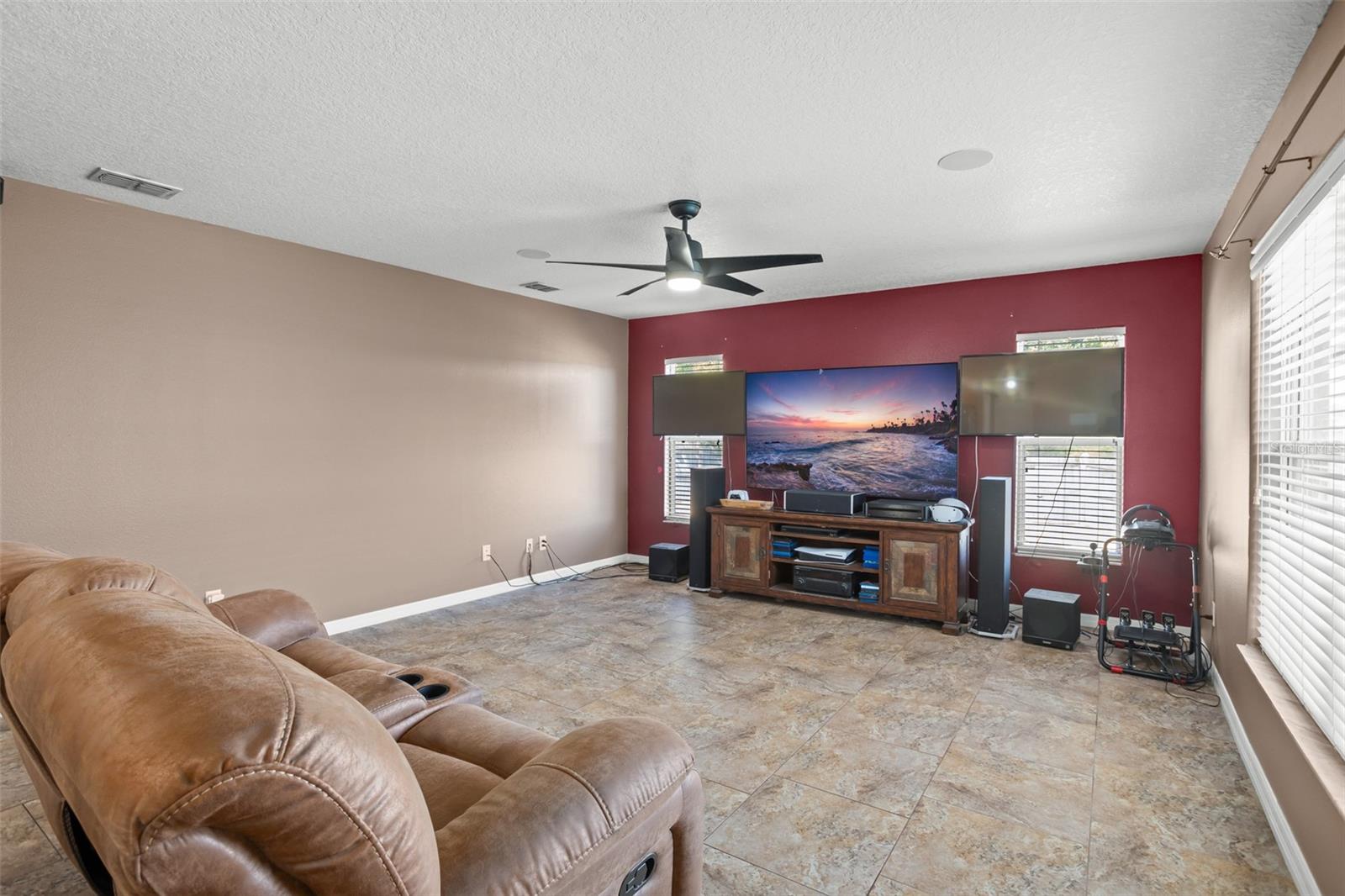 10025 CRENSHAW CIR, CLERMONT, FL, 34711