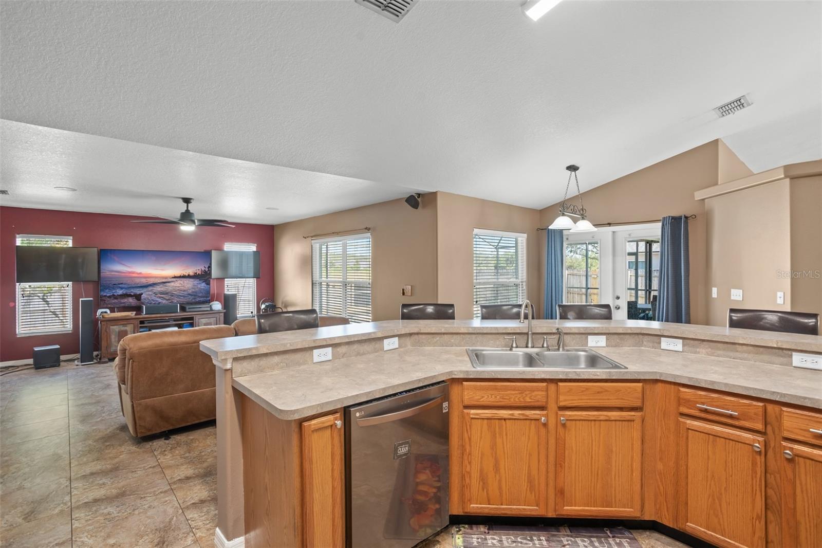 10025 CRENSHAW CIR, CLERMONT, FL, 34711