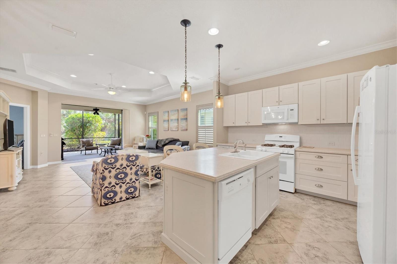 1222 COLLIER PL, VENICE, FL, 34293