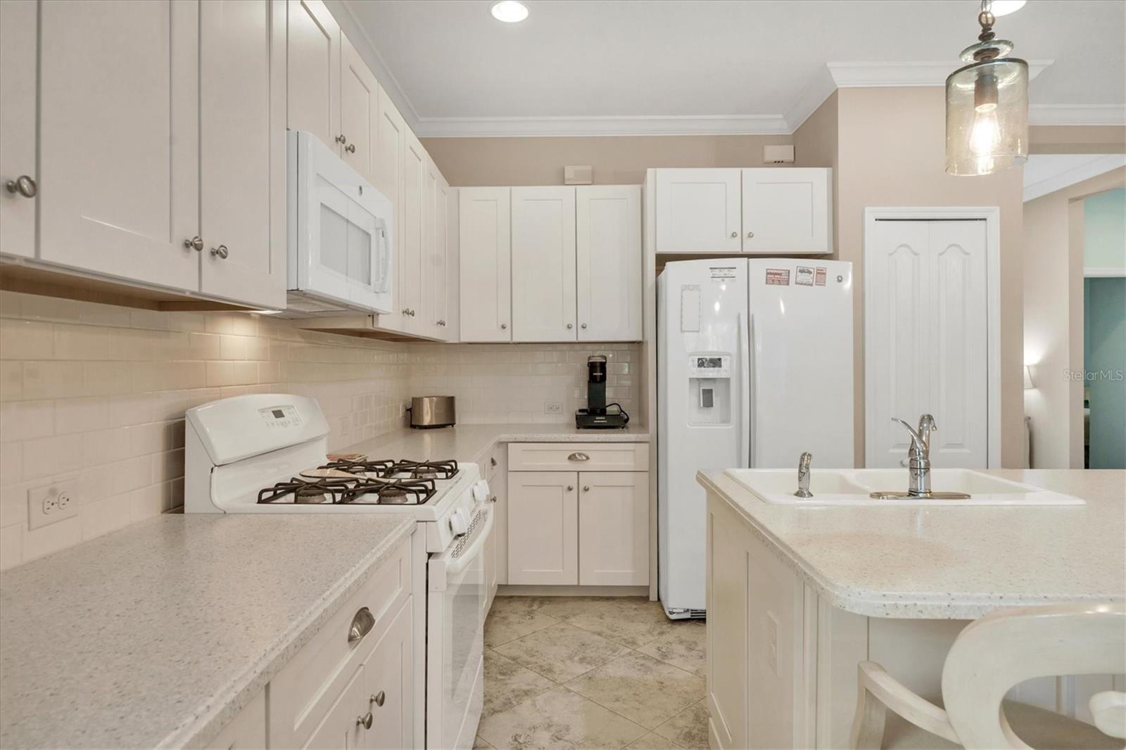 1222 COLLIER PL, VENICE, FL, 34293