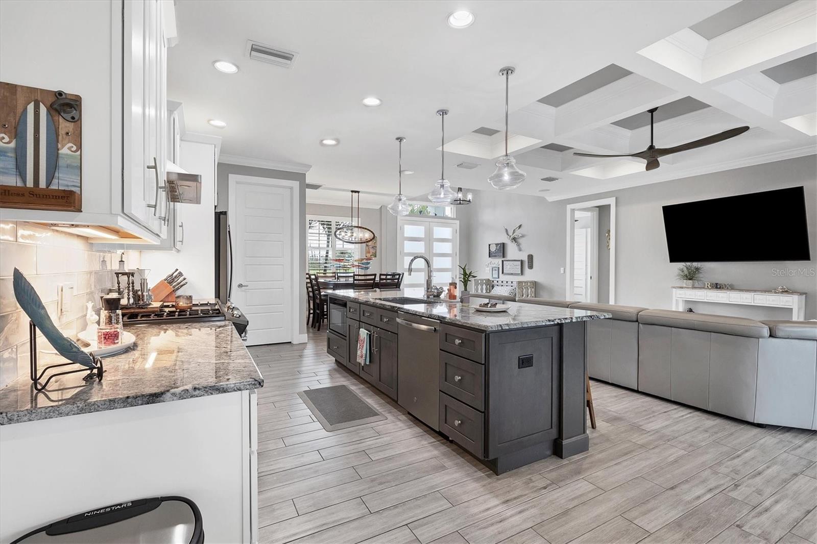 71 PINE VALLEY PL, ROTONDA WEST, FL, 33947