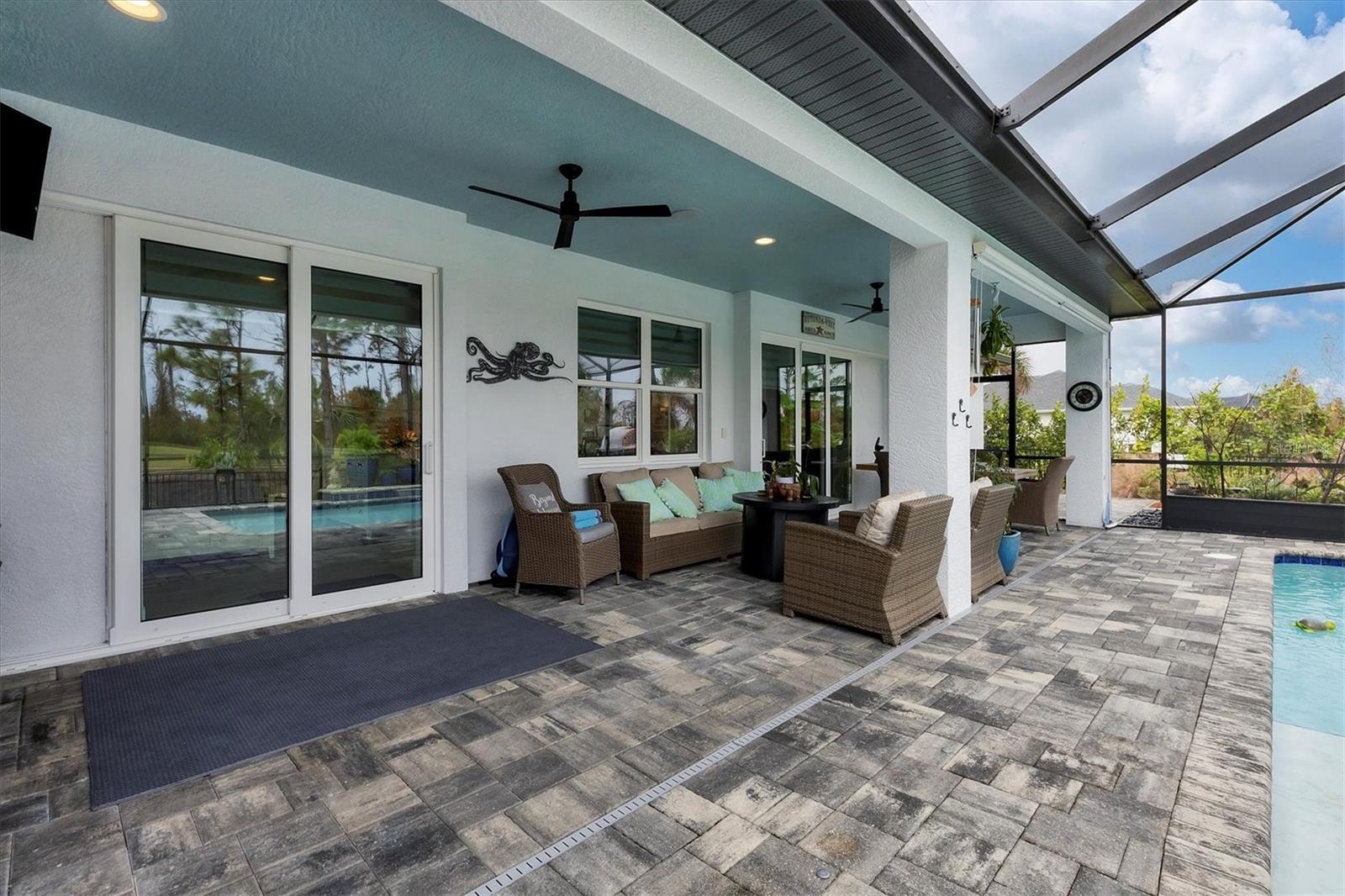 71 PINE VALLEY PL, ROTONDA WEST, FL, 33947