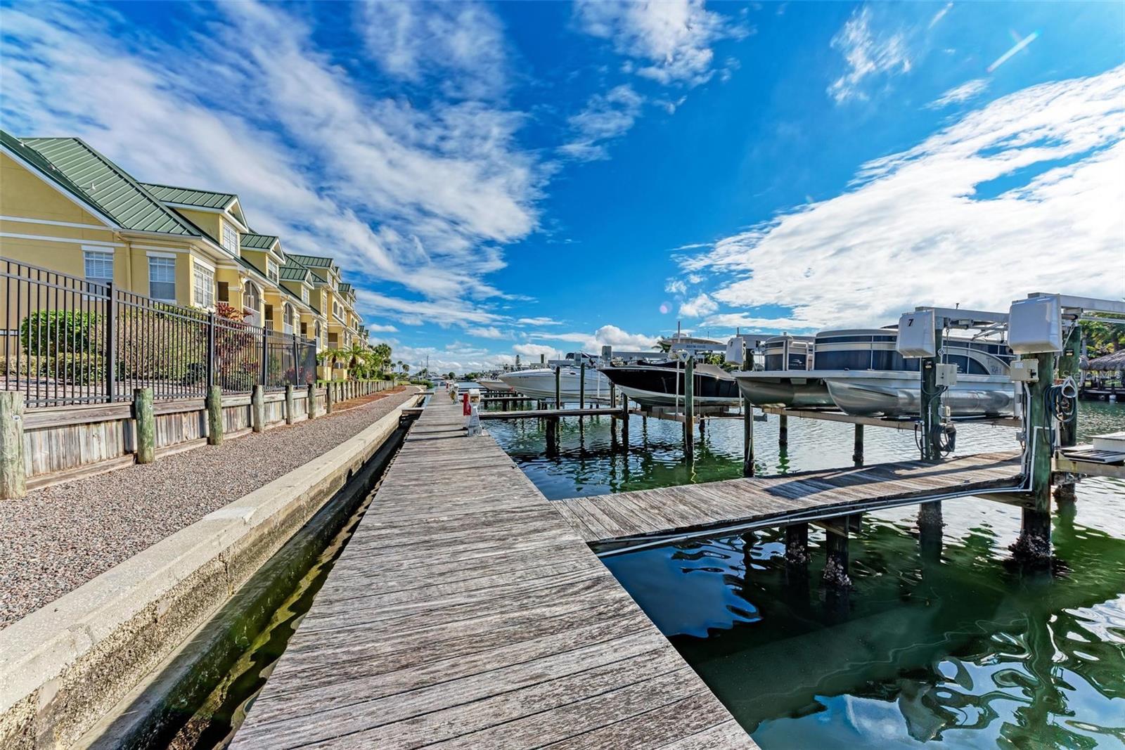 6315 SUNSET BAY CIR, APOLLO BEACH, FL, 33572