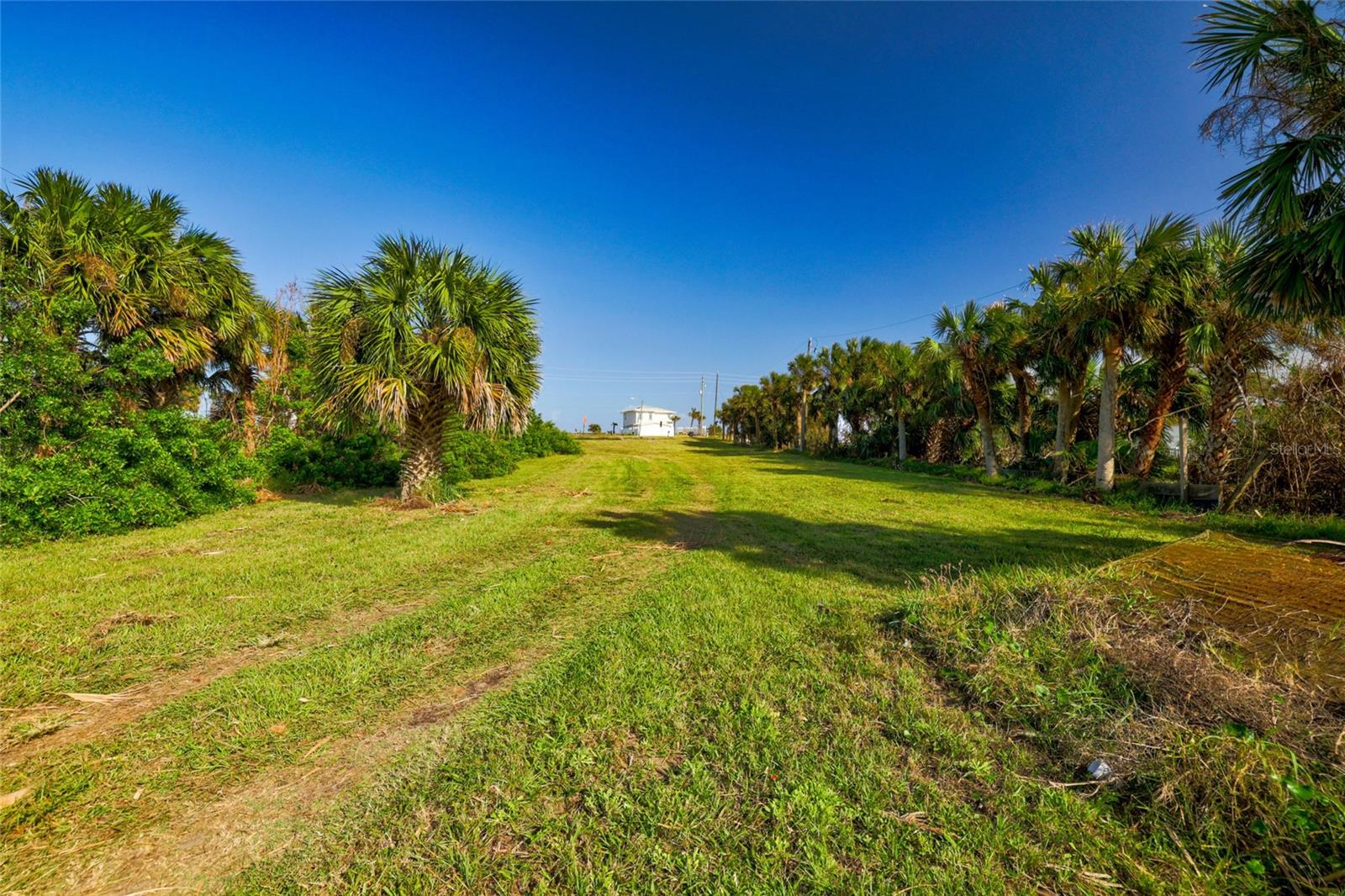 2896 N OCEAN SHORE BLVD, FLAGLER BEACH, FL, 32136