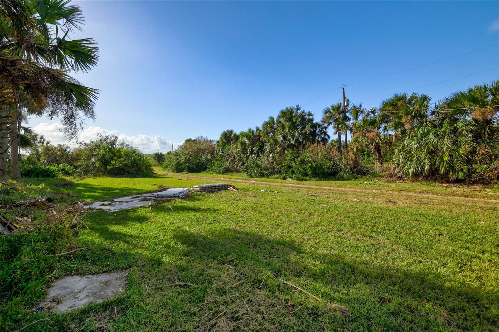 2896 N OCEAN SHORE BLVD, FLAGLER BEACH, FL, 32136