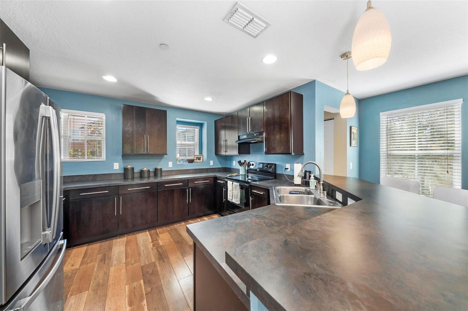 8923 WHITE SAGE LOOP, LAKEWOOD RANCH, FL, 34202