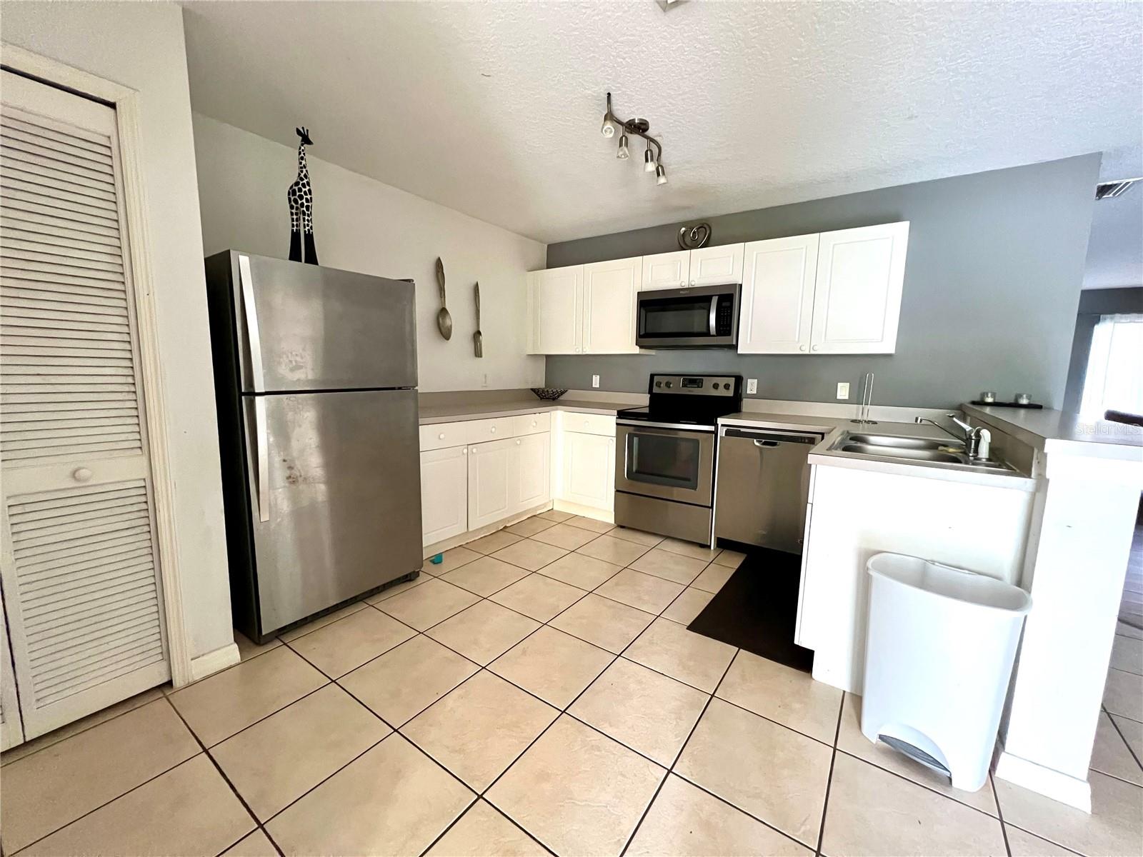 2878 CLUB CORTILE CIR #A, KISSIMMEE, FL, 34746