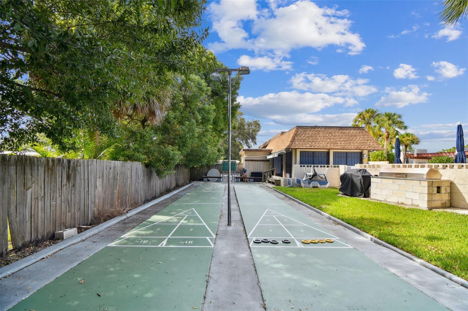 2750 E BAY DR #5F, LARGO, FL, 33771
