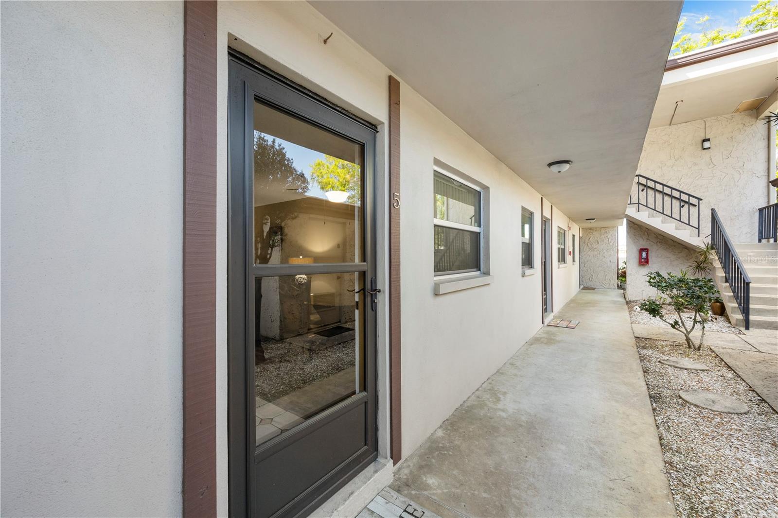 2750 E BAY DR #5F, LARGO, FL, 33771