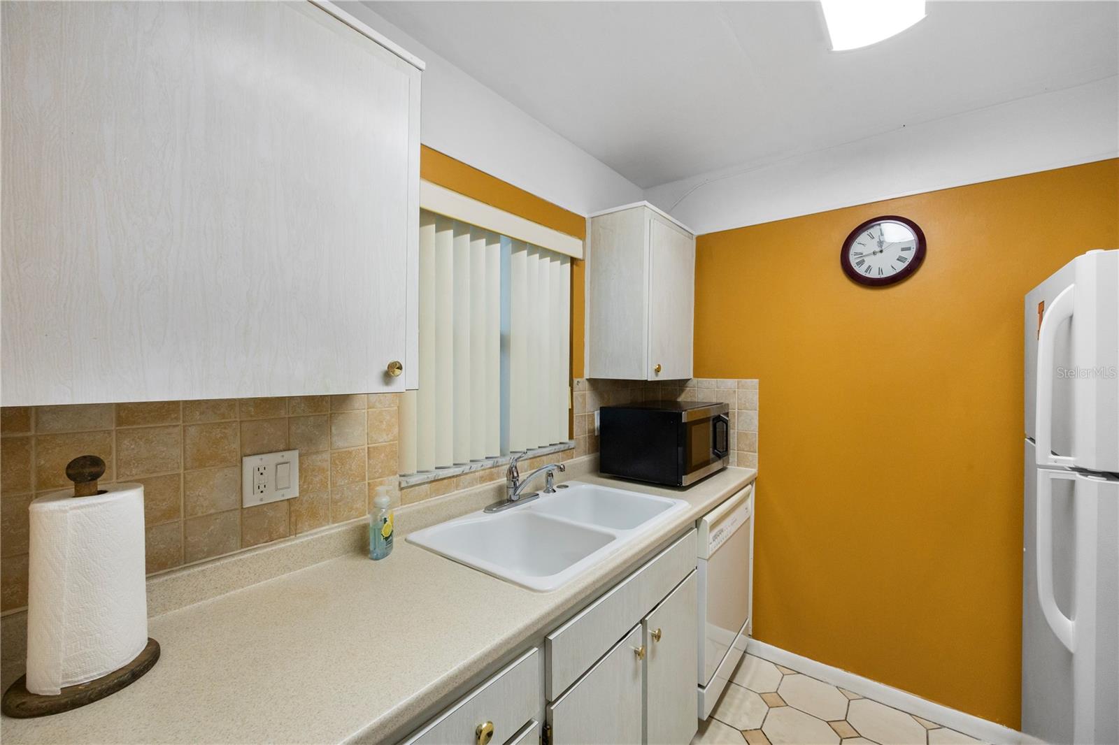 2750 E BAY DR #5F, LARGO, FL, 33771