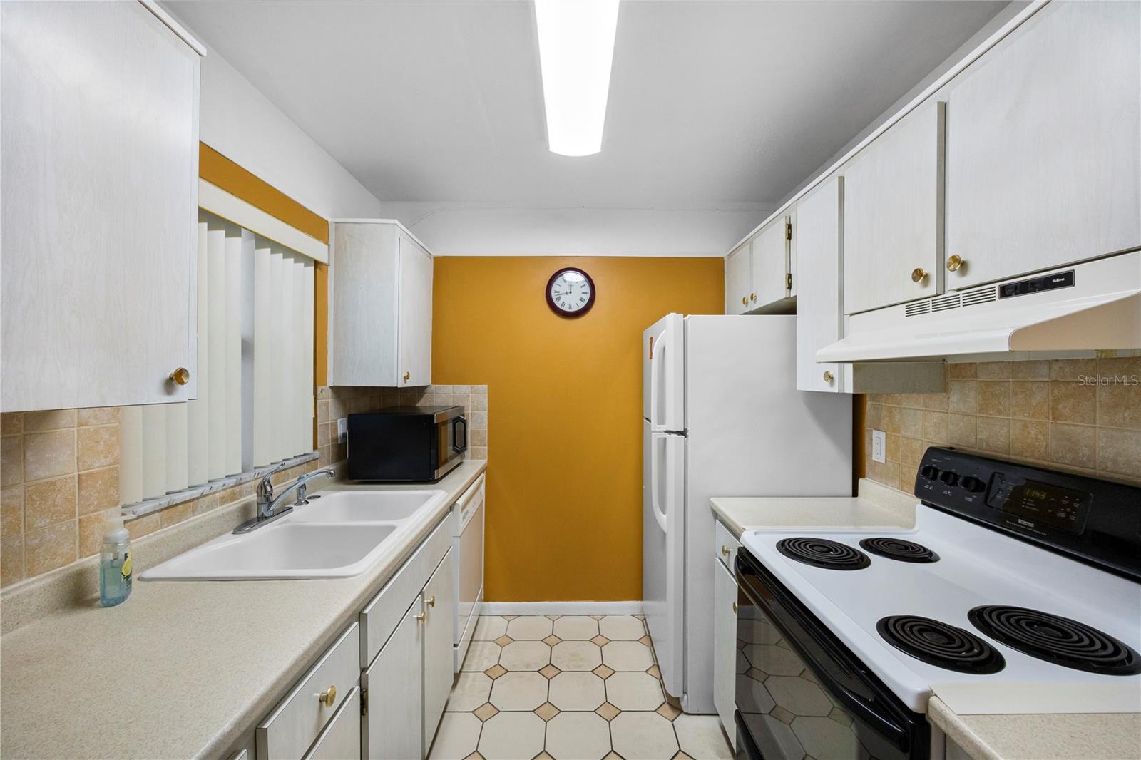 2750 E BAY DR #5F, LARGO, FL, 33771
