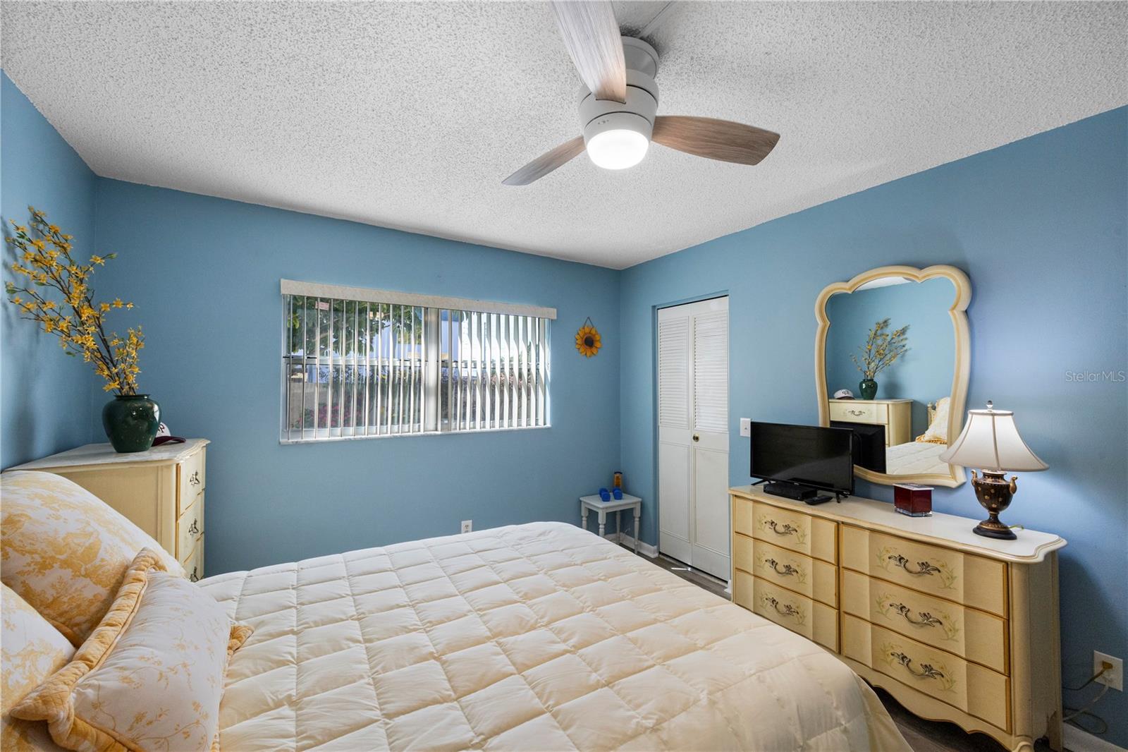 2750 E BAY DR #5F, LARGO, FL, 33771