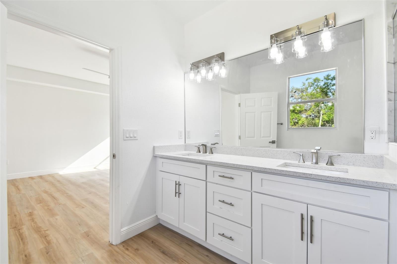 2511 AVENUE E SW, WINTER HAVEN, FL, 33880