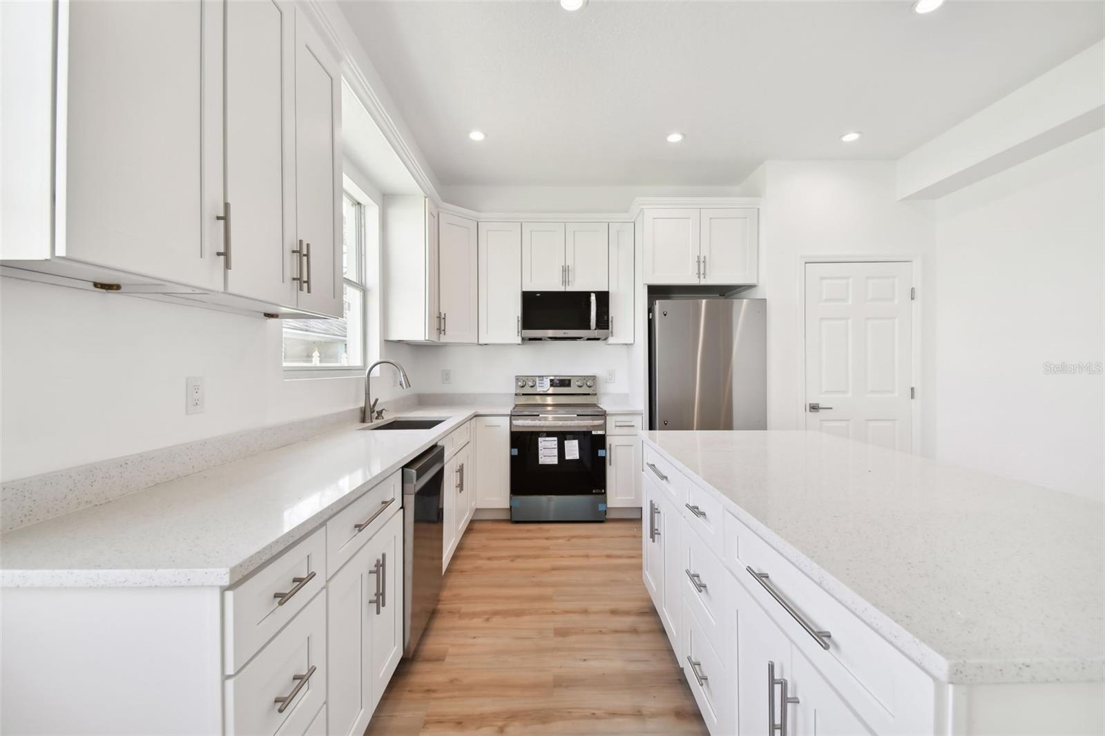 2511 AVENUE E SW, WINTER HAVEN, FL, 33880