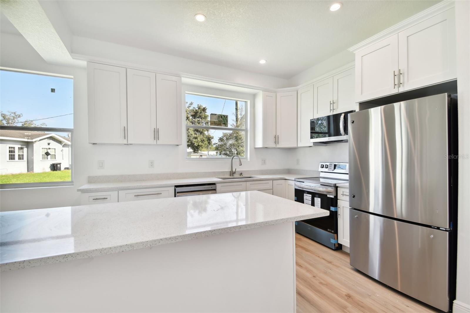 2511 AVENUE E SW, WINTER HAVEN, FL, 33880