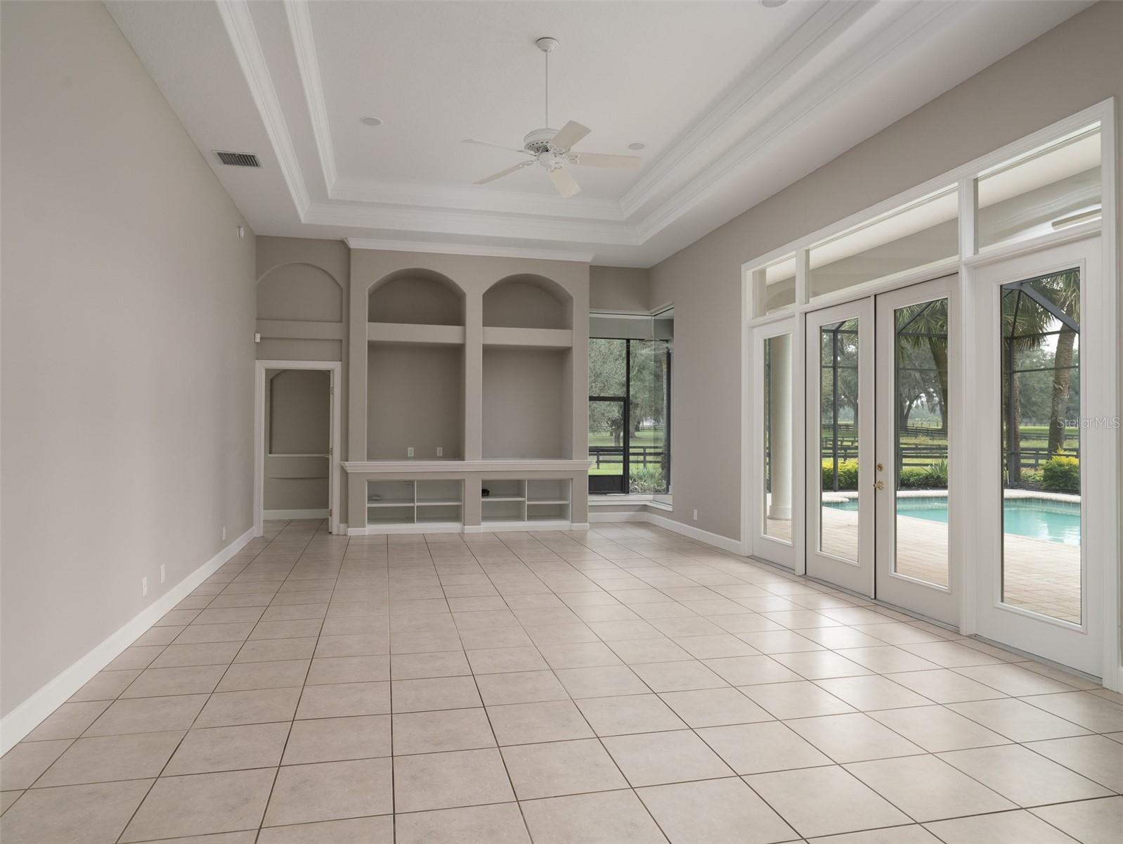 OM688360 Property Photo