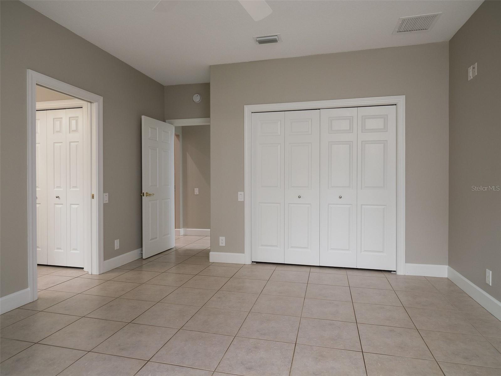 OM688360 Property Photo