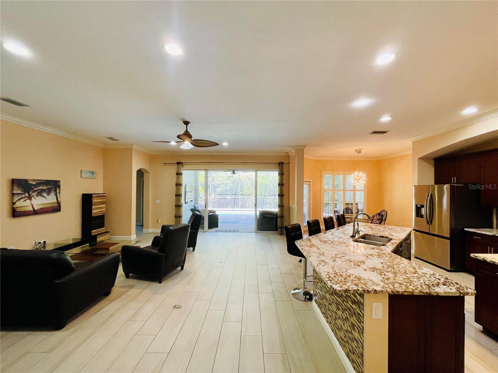 11909 MANDEVILLA CT, TAMPA, FL, 33626