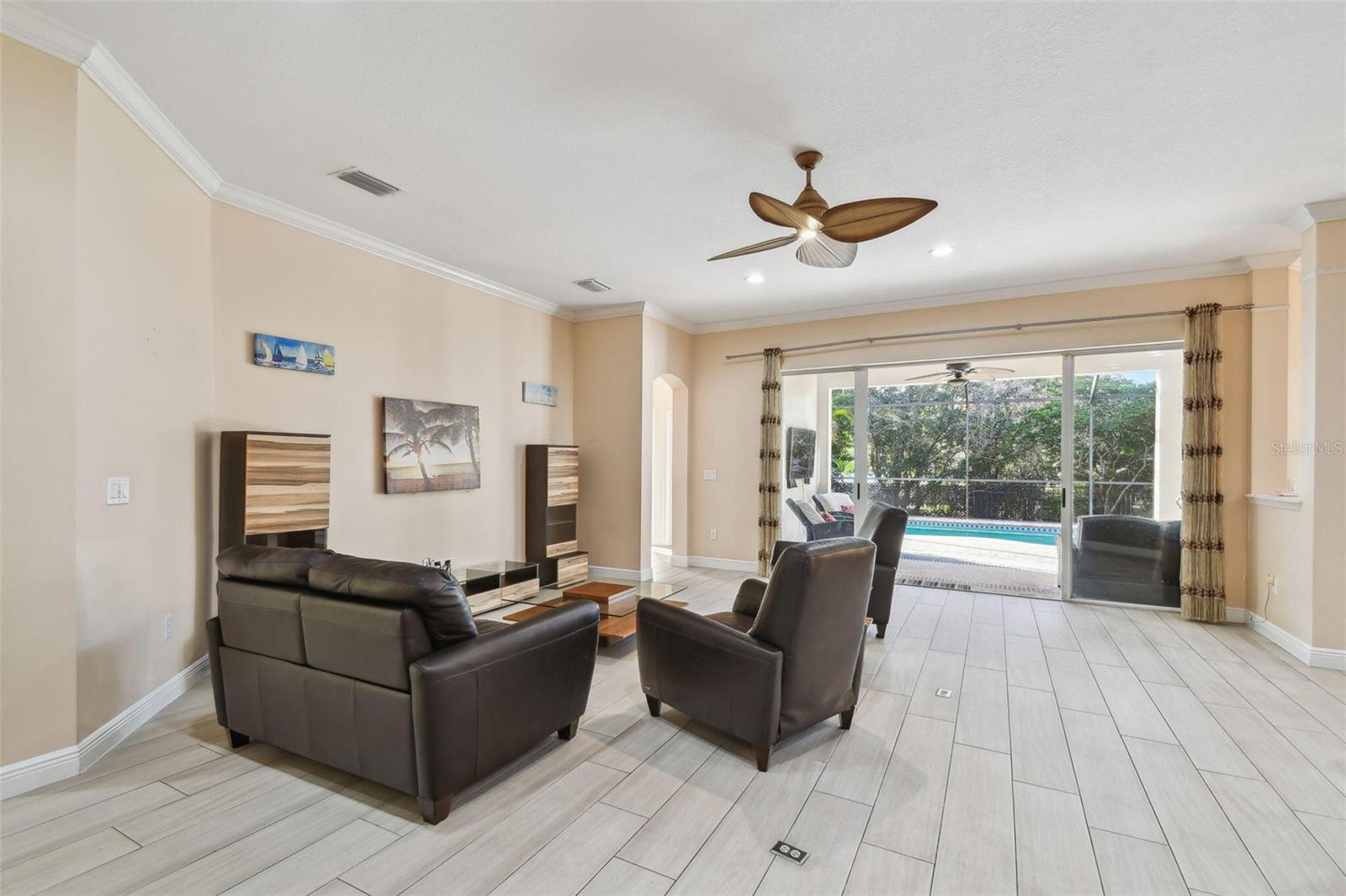 11909 MANDEVILLA CT, TAMPA, FL, 33626