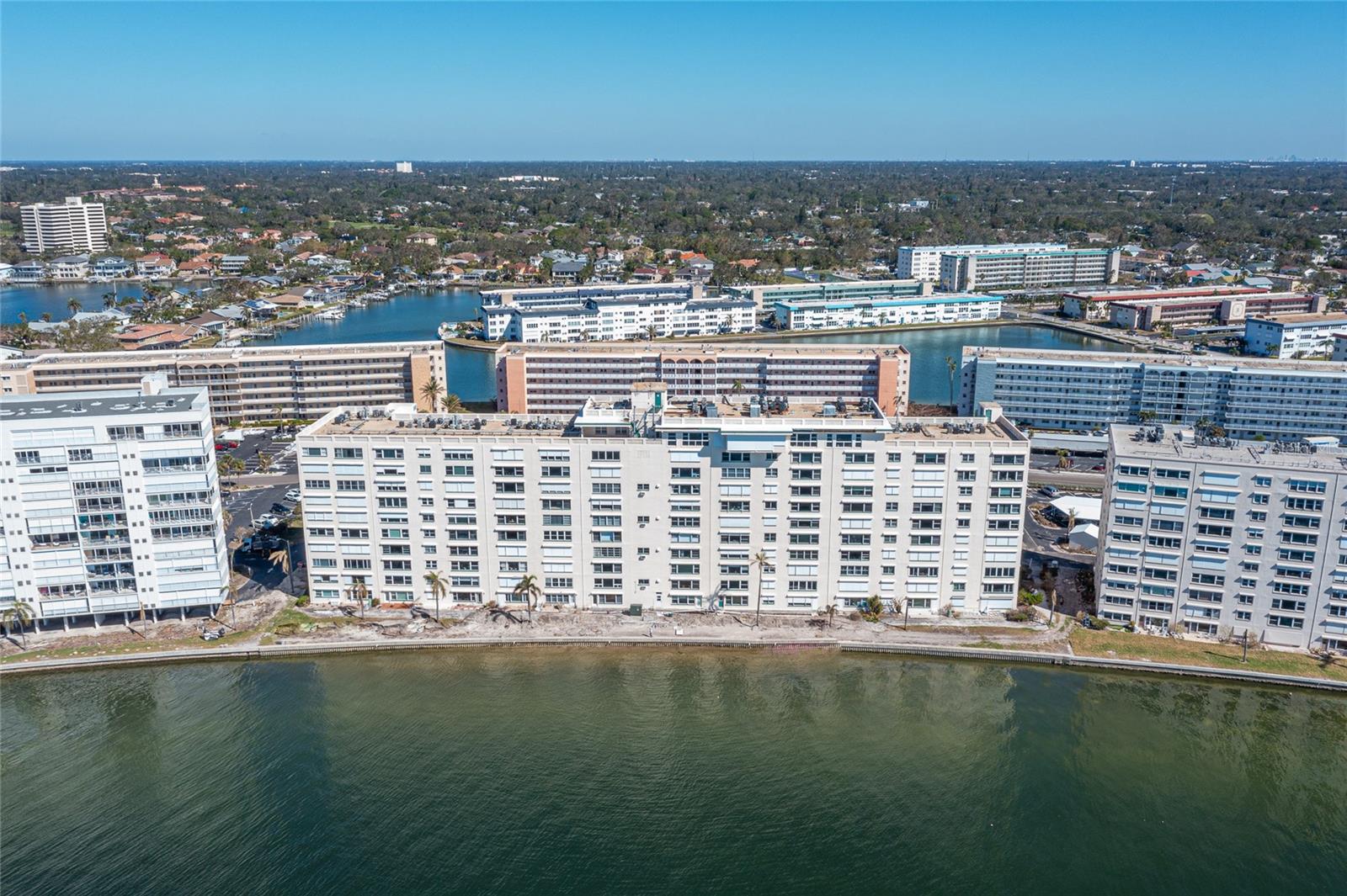 6020 SHORE BLVD S #406, GULFPORT, FL, 33707