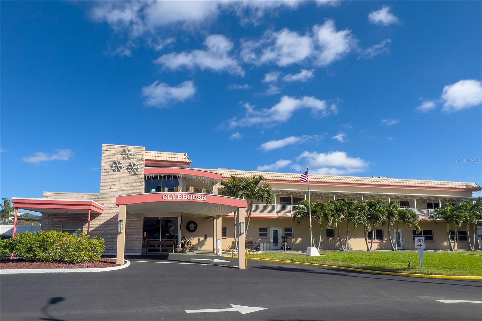 6020 SHORE BLVD S #406, GULFPORT, FL, 33707