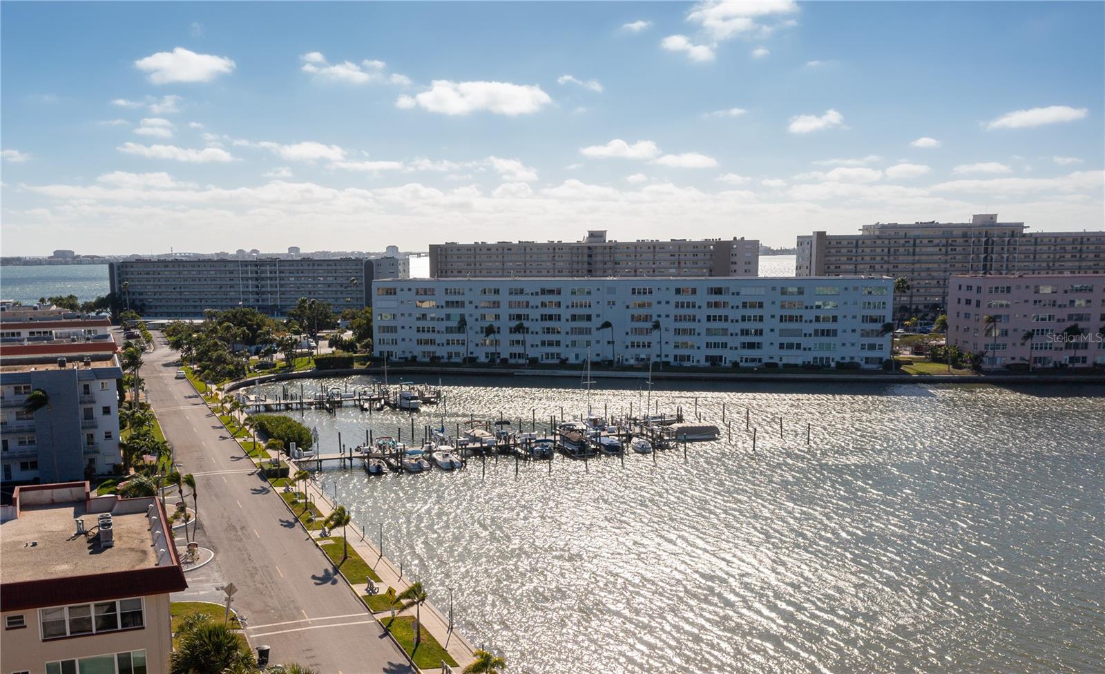 6020 SHORE BLVD S #406, GULFPORT, FL, 33707