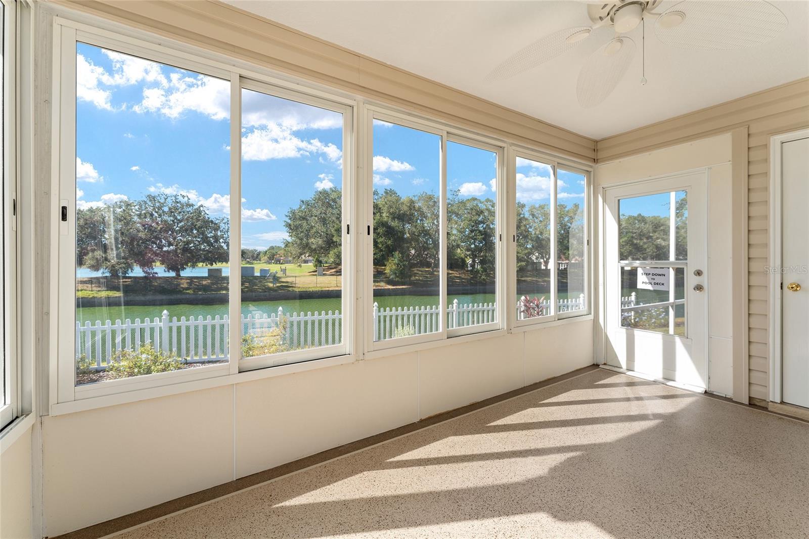 707 HUDSON LN, LADY LAKE, FL, 32159