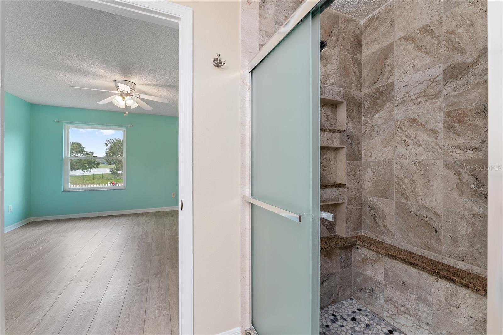 707 HUDSON LN, LADY LAKE, FL, 32159