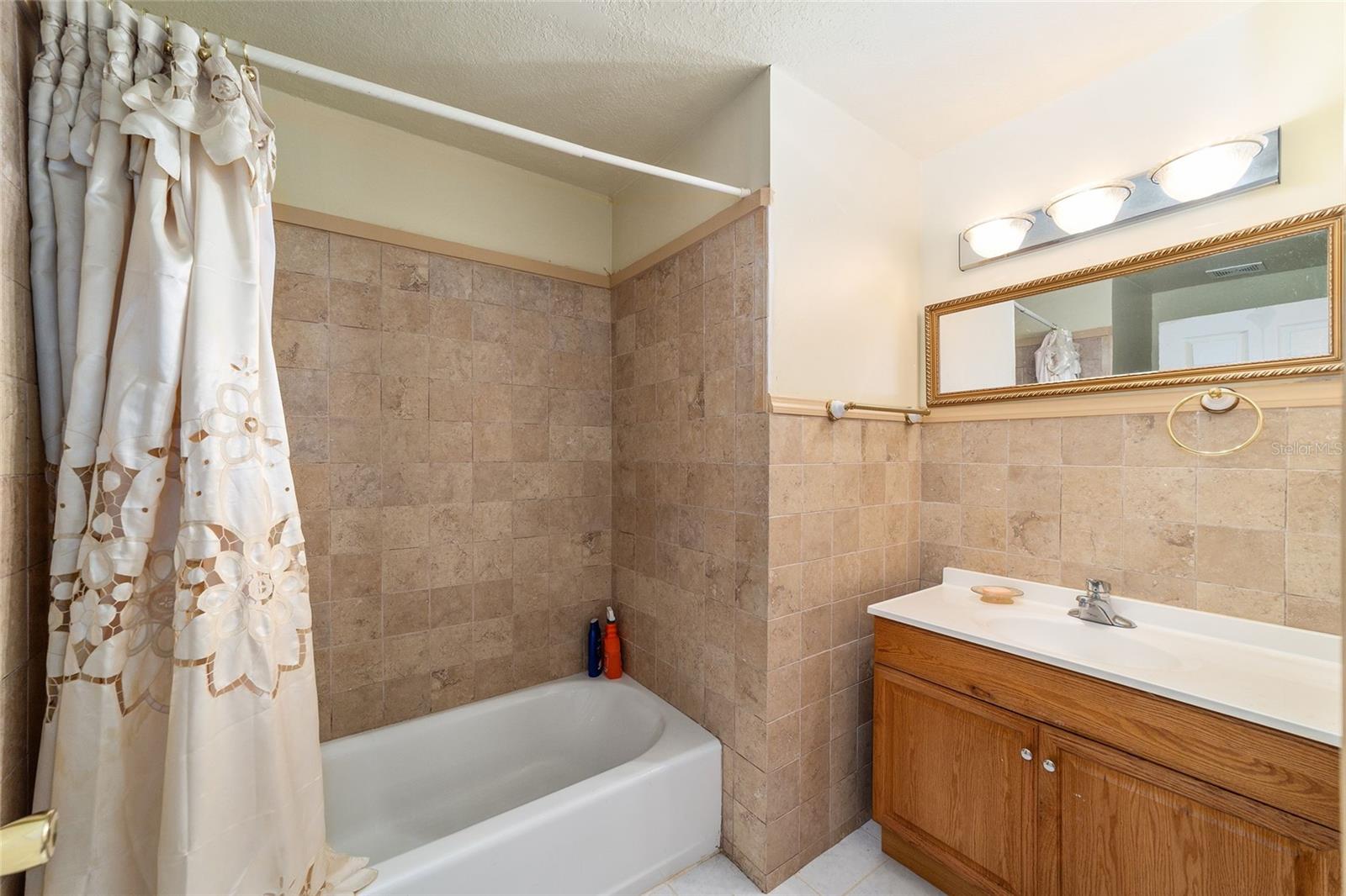 536 MARION OAKS GOLF RD, OCALA, FL, 34473