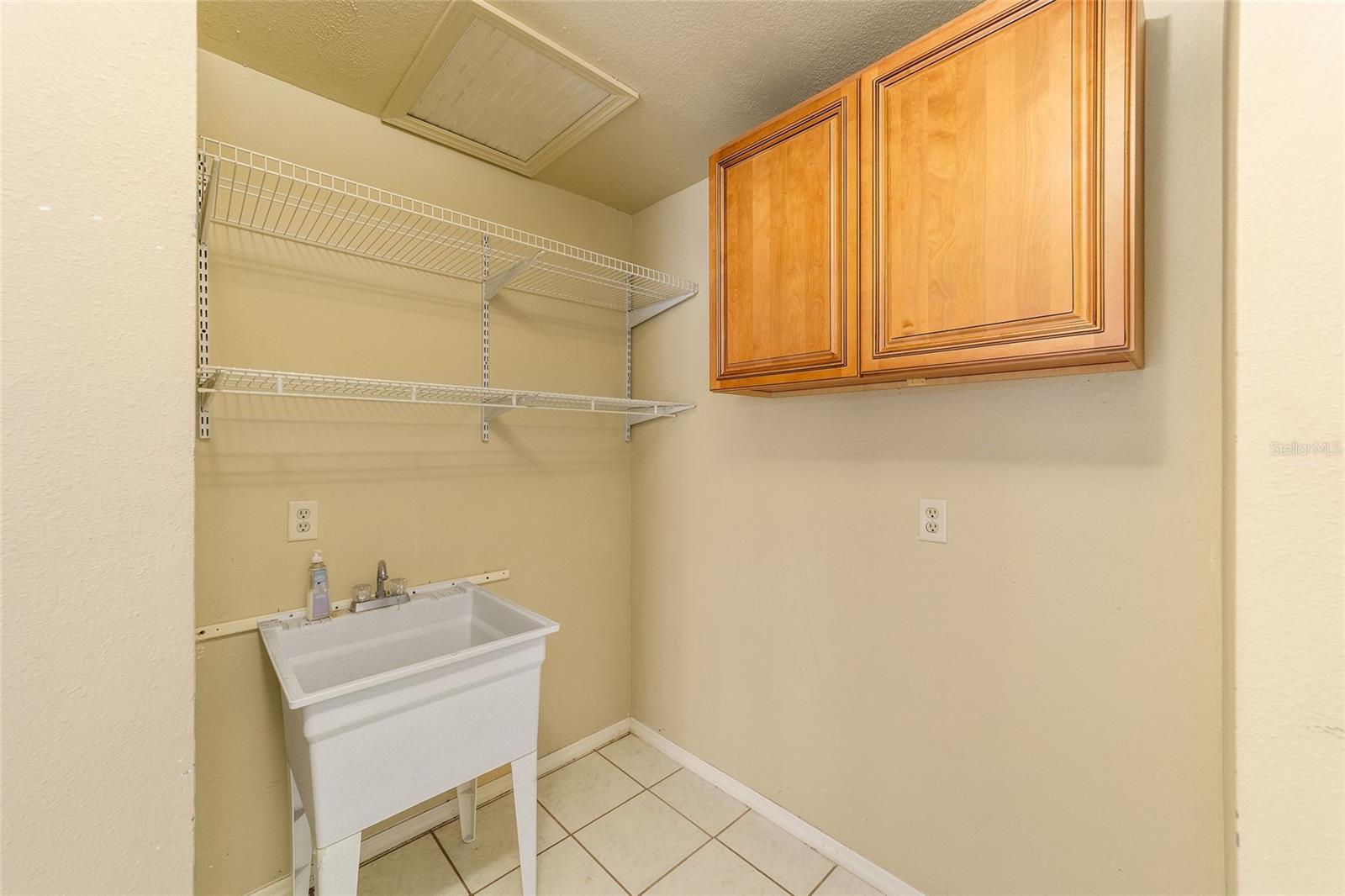 536 MARION OAKS GOLF RD, OCALA, FL, 34473