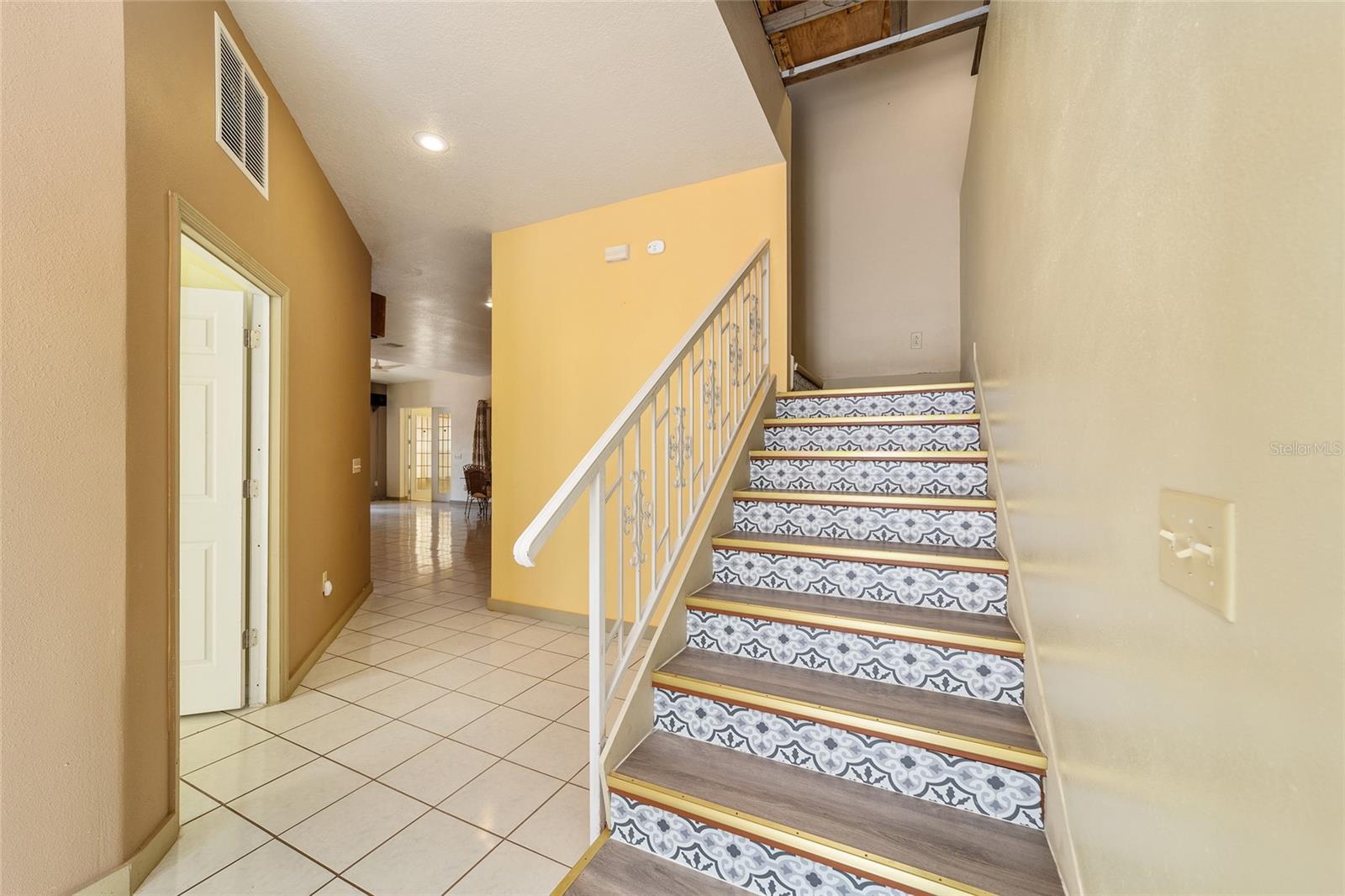 536 MARION OAKS GOLF RD, OCALA, FL, 34473