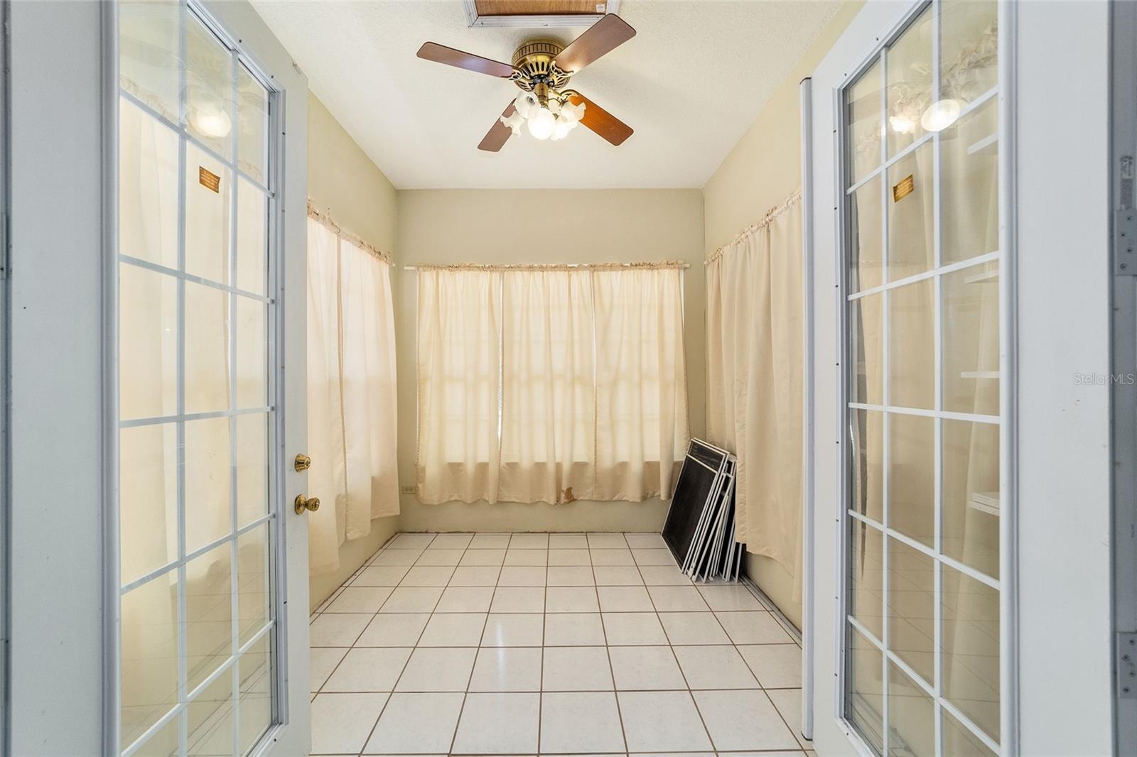 536 MARION OAKS GOLF RD, OCALA, FL, 34473