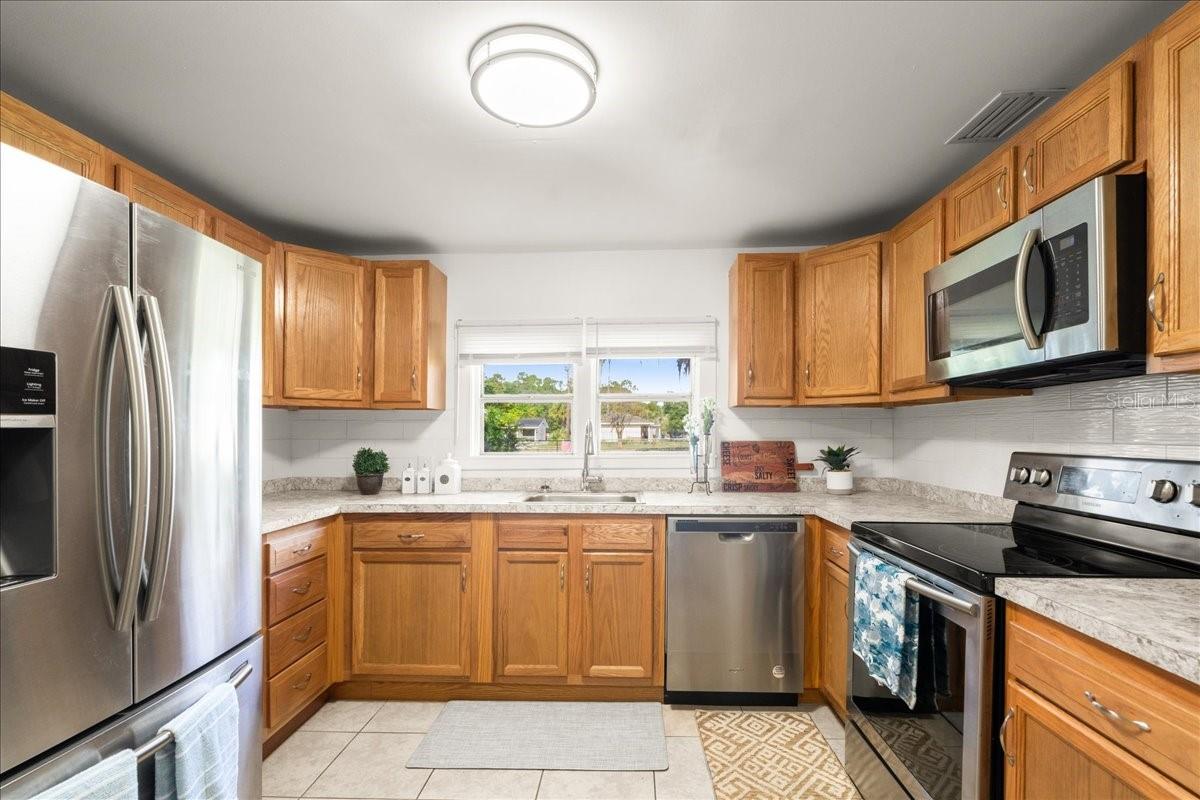 3309 CRILL AVE, PALATKA, FL, 32177