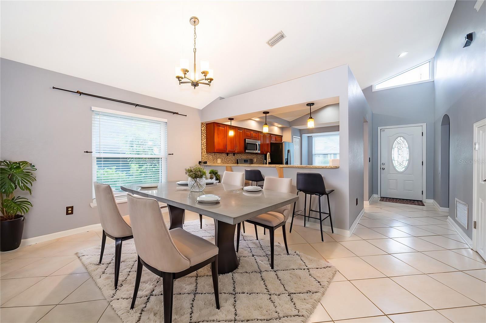 5411 OLD OAK TREE DR, ORLANDO, FL, 32808